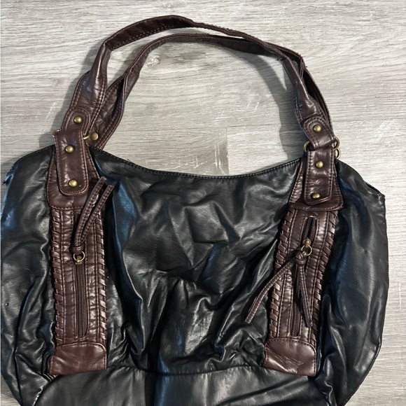 SOLD! - Picture 4 of 9